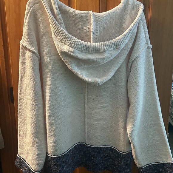 POL Sweater NWOT - Picture 4 of 7